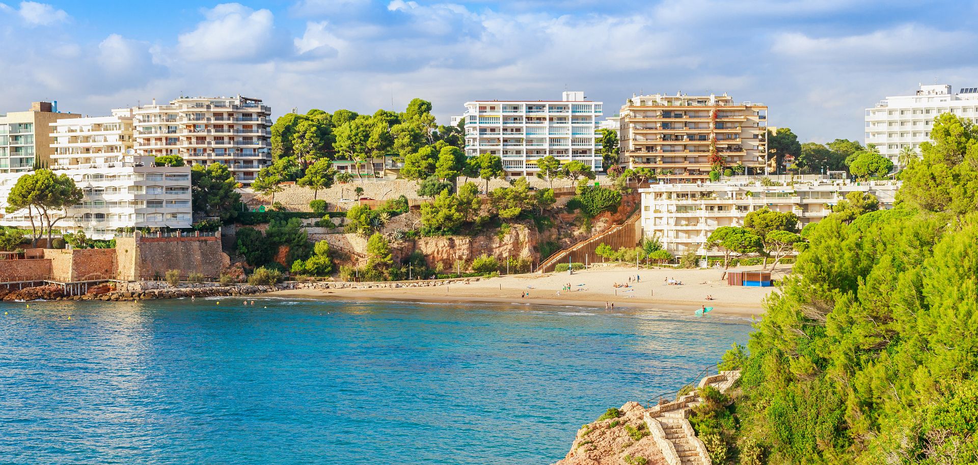 Salou, parmi les plages, les criques et les promenades en bord de mer