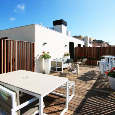 Photo gallery of Hotel Raval de la Mar